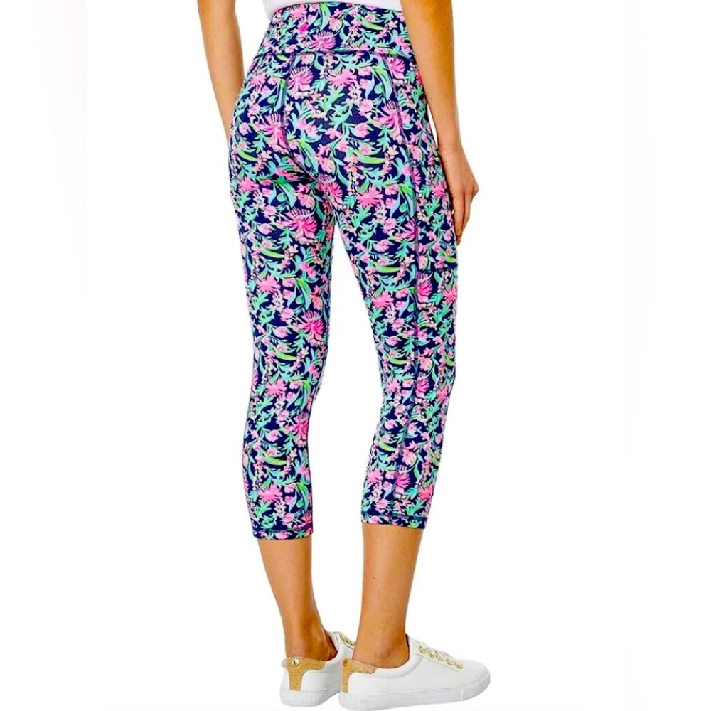 NWT Lily Pulitzer luxletic leggings. Size S